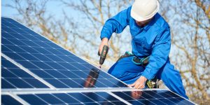 Installation Maintenance Panneaux Solaires Photovoltaïques à Faverges-de-la-Tour